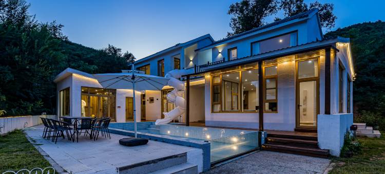 花筑·乌托邦·露天泳池度假院落集群居(北京八达岭店)图片