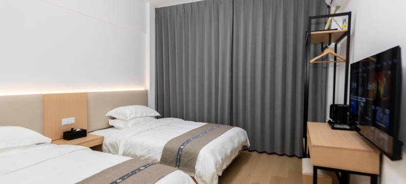 悠行酒店(烟台山海峡国际会展中心店)图片