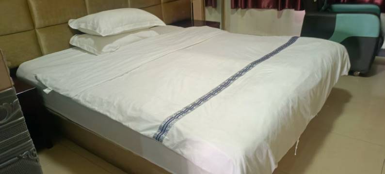 南昌金色楼宾馆(香港街店)图片