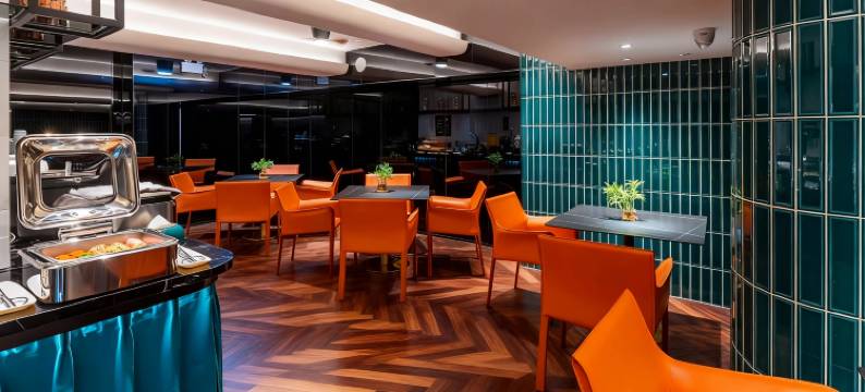 卡尔顿·星越丨观白云山景屹设计之都酒店(广州黄边地铁安华汇店)图片