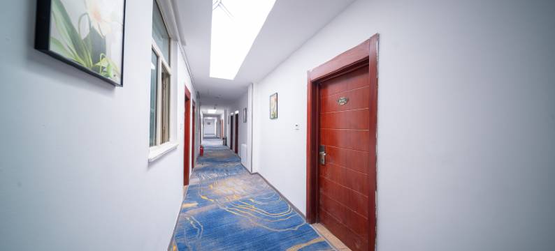 包头金泰联华酒店(包头火车站店)图片