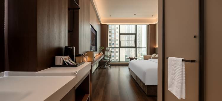 百泰万颐酒店(黄石大冶开发区百花路店)图片