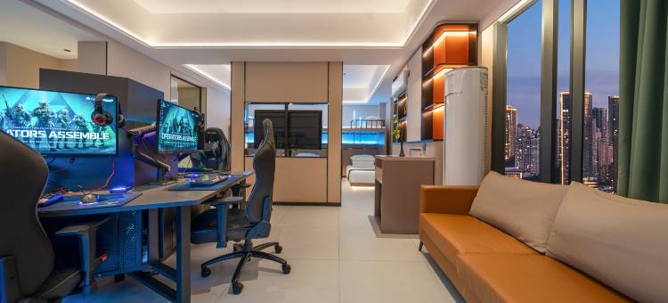 叶与晨电竞电影酒店(学苑路木兮里购物公园店)图片