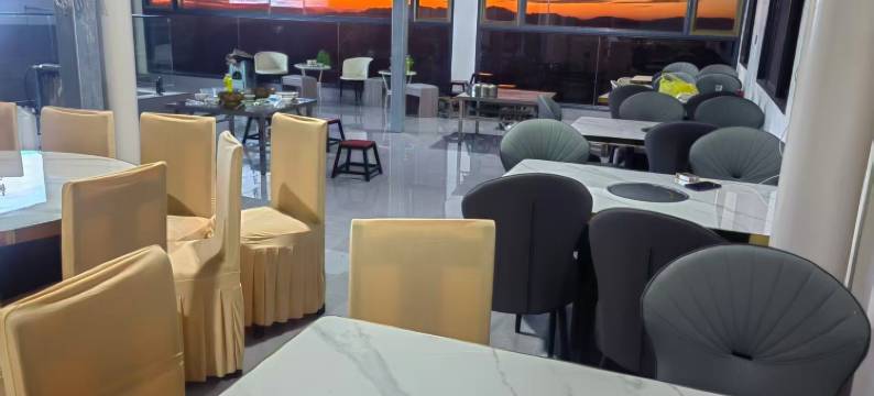 禄劝鑫顺酒店图片