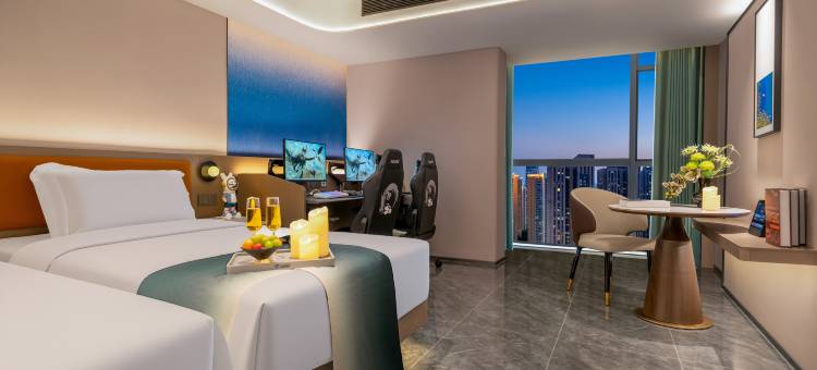 叶与晨电竞电影酒店(曼哈顿广场燕庄地铁站店)图片