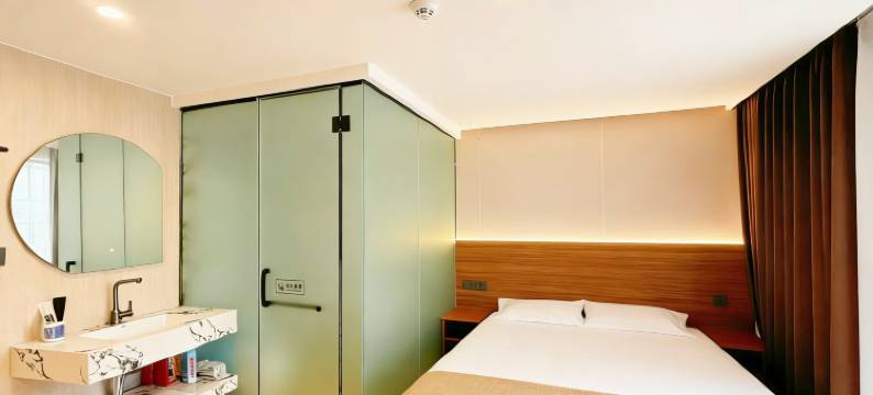 米可酒店(开封万岁山大宋武侠城清明上河园店)图片