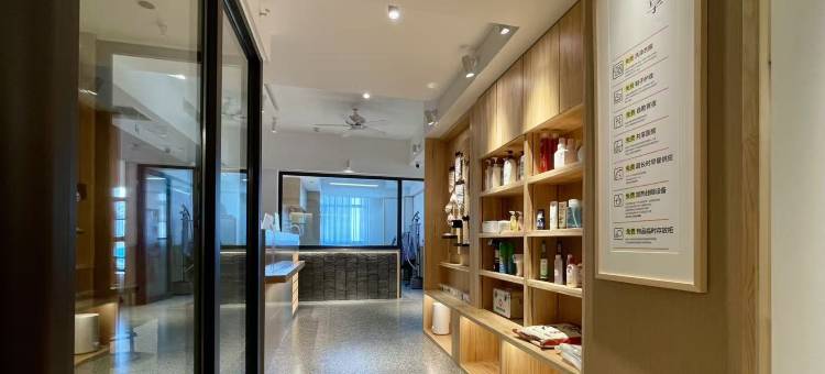 瓦舍城市民宿(郑东万象城省政府店)图片
