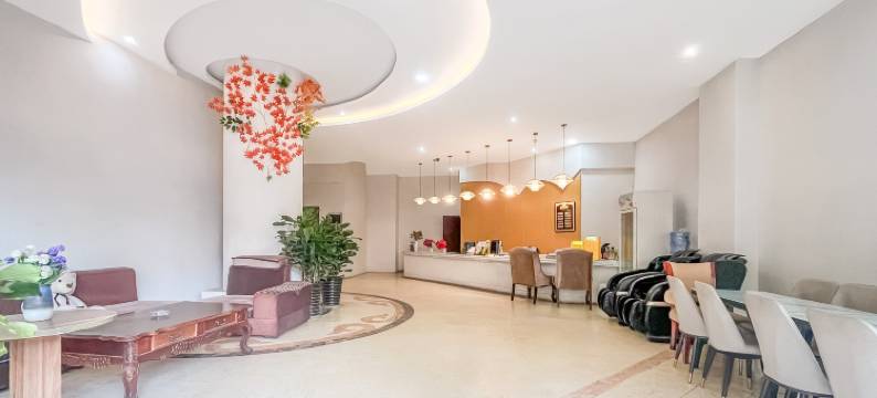 西昌索特酒店(邛海湿地火把广场店)图片