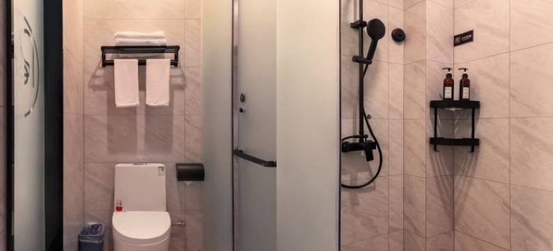 锐思特酒店(正定古城小商品夜市店)图片