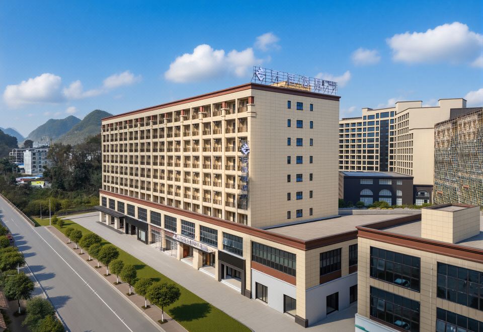 云居酒店（靖西长丰国际店）外景图