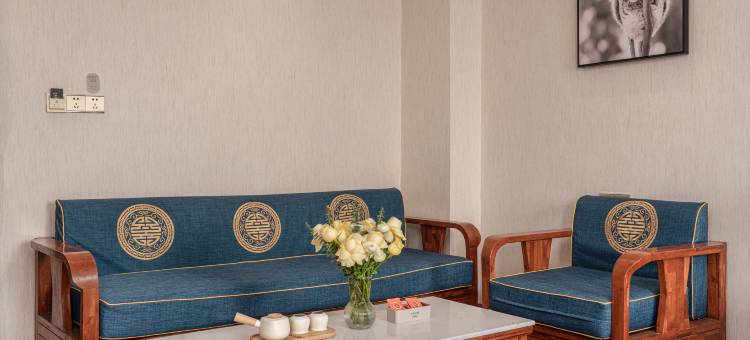 亚悦酒店(瑞丽旅游步行街财富广场店)图片