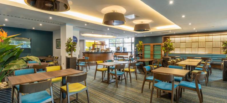 伦敦希思罗机场T5智选假日酒店(Holiday Inn Express LONDON - HEATHROW T5 by IHG)图片