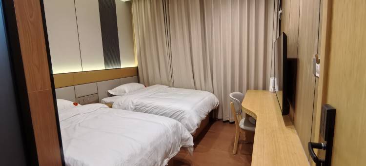 汉源县鸿运居民宿图片