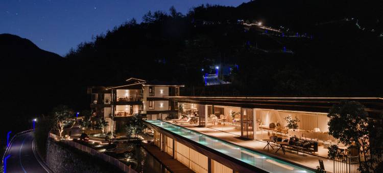 小石山居图片