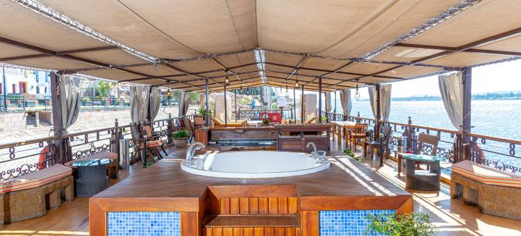 索内斯塔Dahabeya Amirat I - 尼罗河邮轮 卢克索至阿斯旺 7晚(Sonesta Dahabeya Amirat I - Nile Cruise Ship From Luxor to Aswan 7 nights)图片