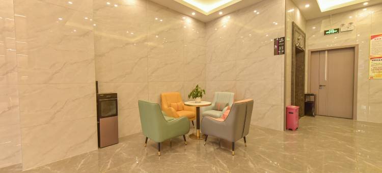 格曼酒店(东兴国门景区口岸店)图片