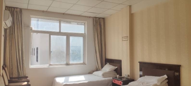 林芝川藏线标间旅社图片