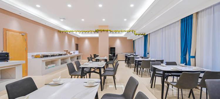 维也纳智好酒店(泰州客运西站稻河古街店)图片