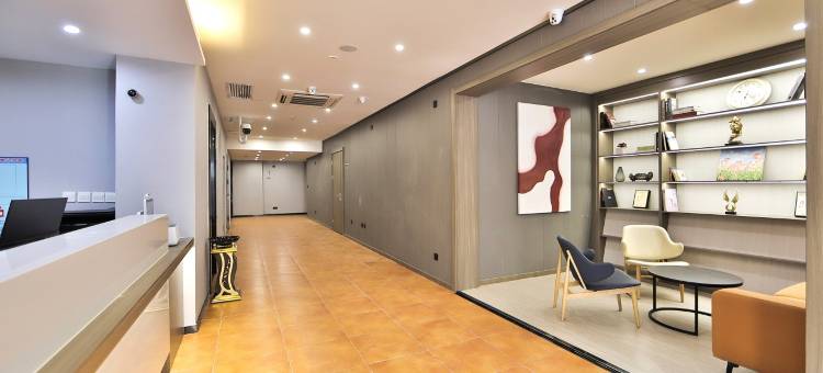 怡莱酒店(吉林龙潭区政府店)图片