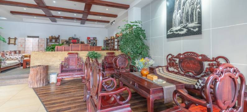 般若彩云酒店(昆明龙泉路财经大学店)图片