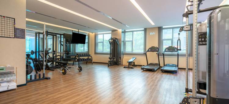 上海漕河泾宜山路桔子水晶酒店图片