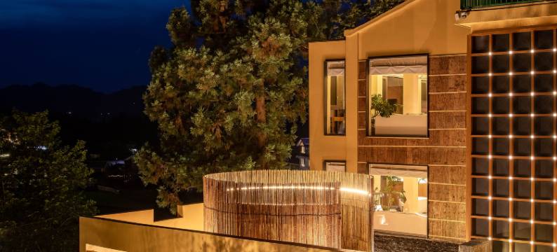 张家界旭竹·伴山美宿(森林公园中门梓木岗门票站店)图片