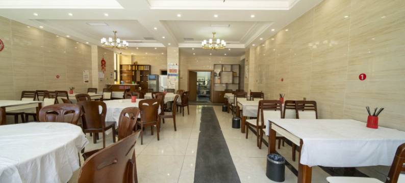 雍措大酒店图片