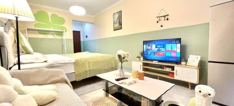 寻光轻奢公寓(南宁动物园地铁站店)图片