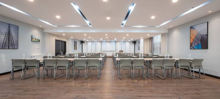 银座精宿酒店(新泰国贸路汽车总站店)图片