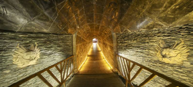 黄龙观悬崖民宿图片