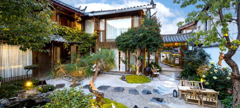 丽江古城狼穴·猫的秘密花园·Barista庭院咖啡美宿(五一街店)图片