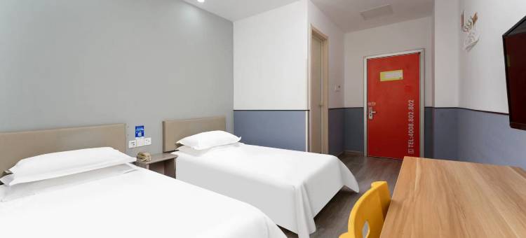 布丁严选酒店(济南长途汽车总站火车站堤口路K88名泉广场店)图片