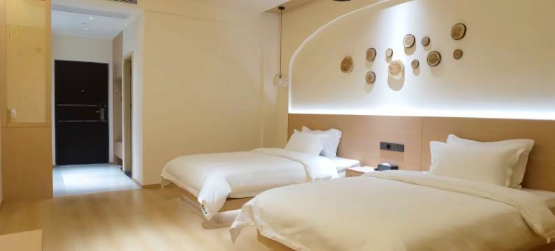 锦秀智影酒店(昆明中交金地巫家坝地铁站店)图片