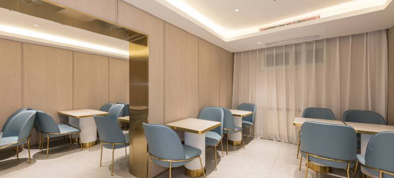 快乐时光轻奢酒店(北京丰台火车站纪家庙地铁站店)图片