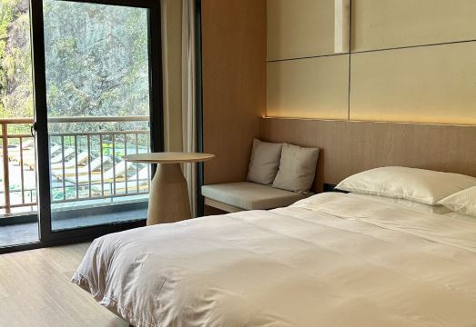 Wenzhou Yandang Mountain Lingqiu Hotel Hotel Overview