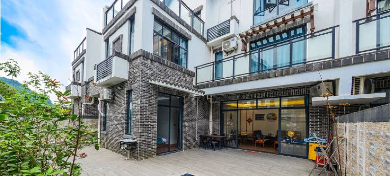 悦奥温泉度假美墅(奥园英德巧克力王国店)图片