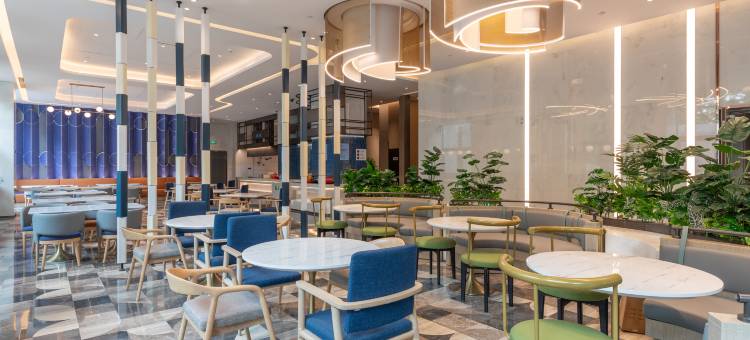 上海长风公园智选假日酒店图片