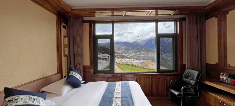 德钦梅里雪山德也寒舍图片