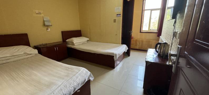 平安旅馆(天山区胜利路店)图片