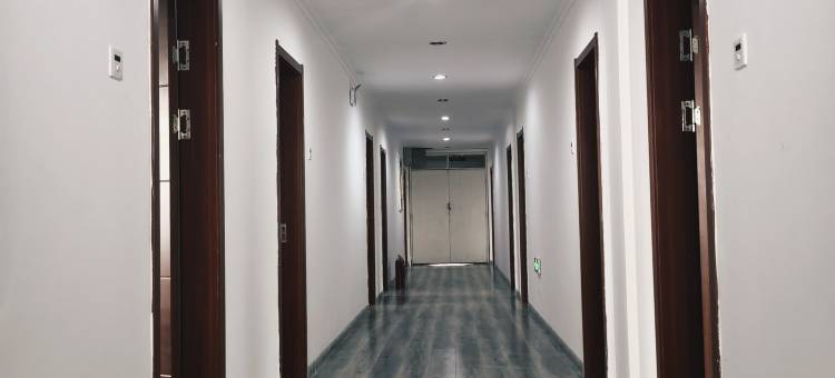 布尔津戈壁春天酒店图片