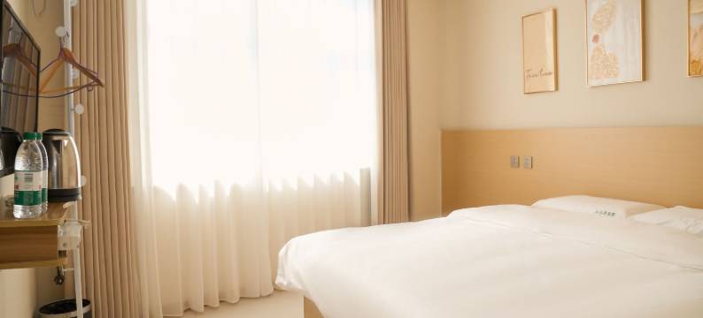 三江源宾馆(长白山北坡集散中心店)图片