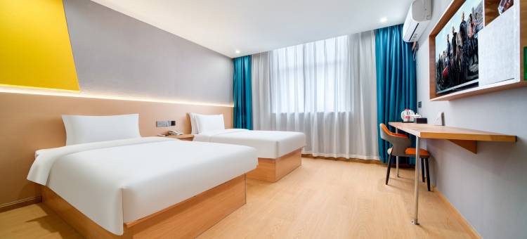 海宁华怡商务酒店(尖山新区站店)图片