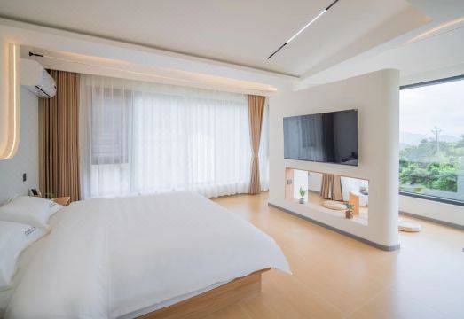 翠微·纤凝民宿外景图