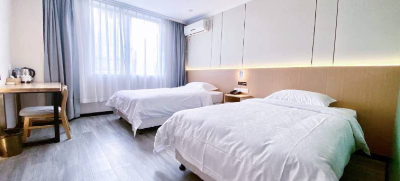 泊利轻居酒店(北仑港区店)图片