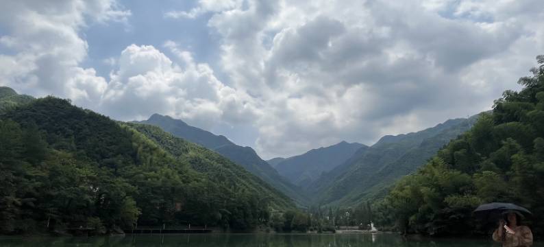 鹿屿与鹿LUYU・溯溪・烧烤・度假美墅(天目山漂流店)图片