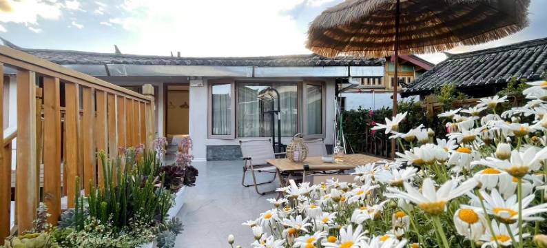 陆和子衿·心灵度假疗愈民宿(丽江古城店)图片