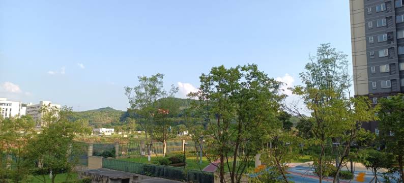 南充华灯初上民宿图片