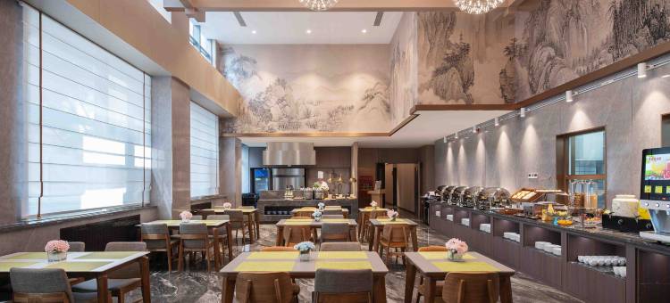 旭阳酒店(北京天坛医院丰台科技园地铁站店)图片