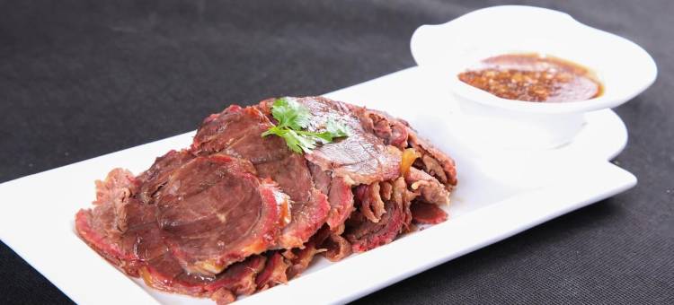 艺选安來酒店(德州平原火车站店)图片