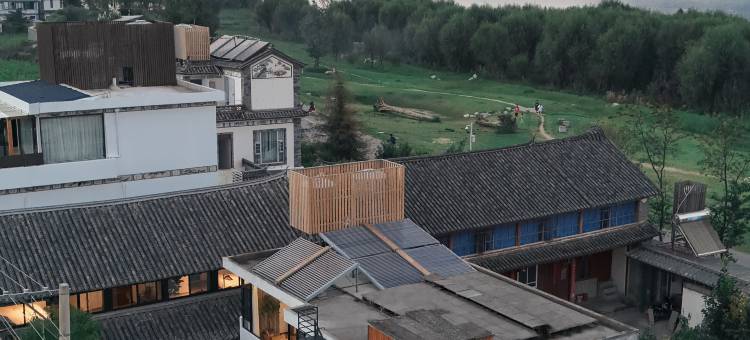 澜峪·Courtyard休闲度假Villa民宿(龙龛码头洱海生态廊道店)图片